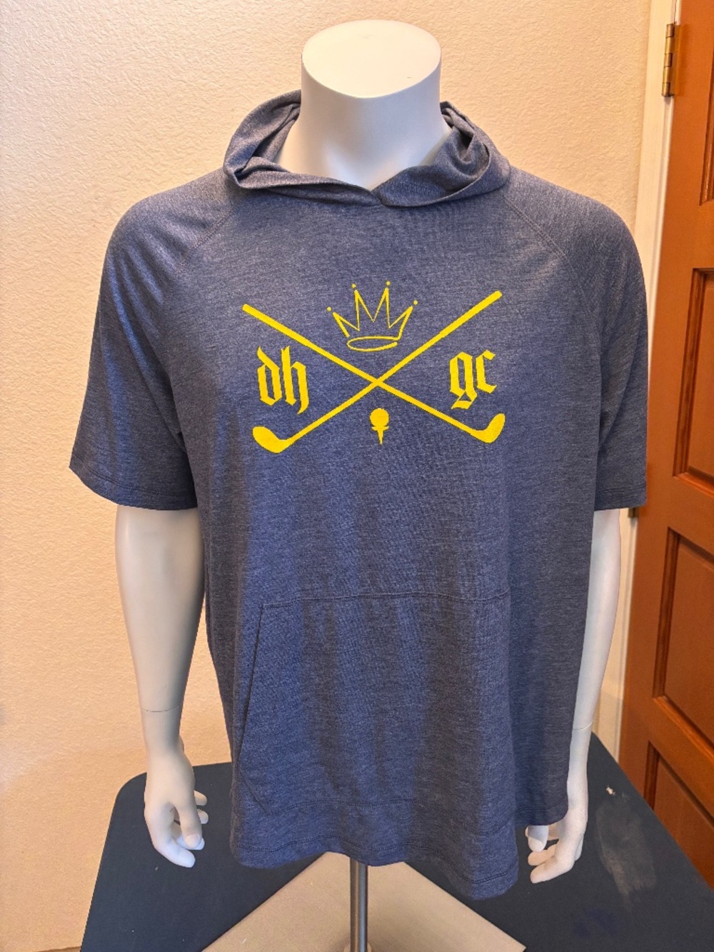 Nice mens large d.hudson short sleeve golf hoodie